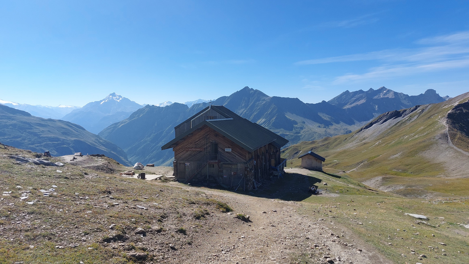 Refuge du Col de la Croix du Bonhomme